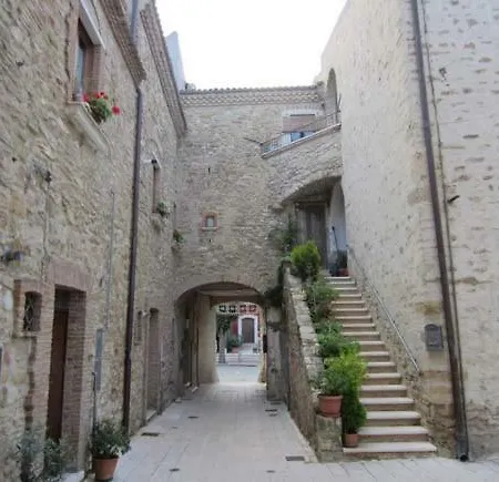 La Badia Bed & Breakfast Banzi